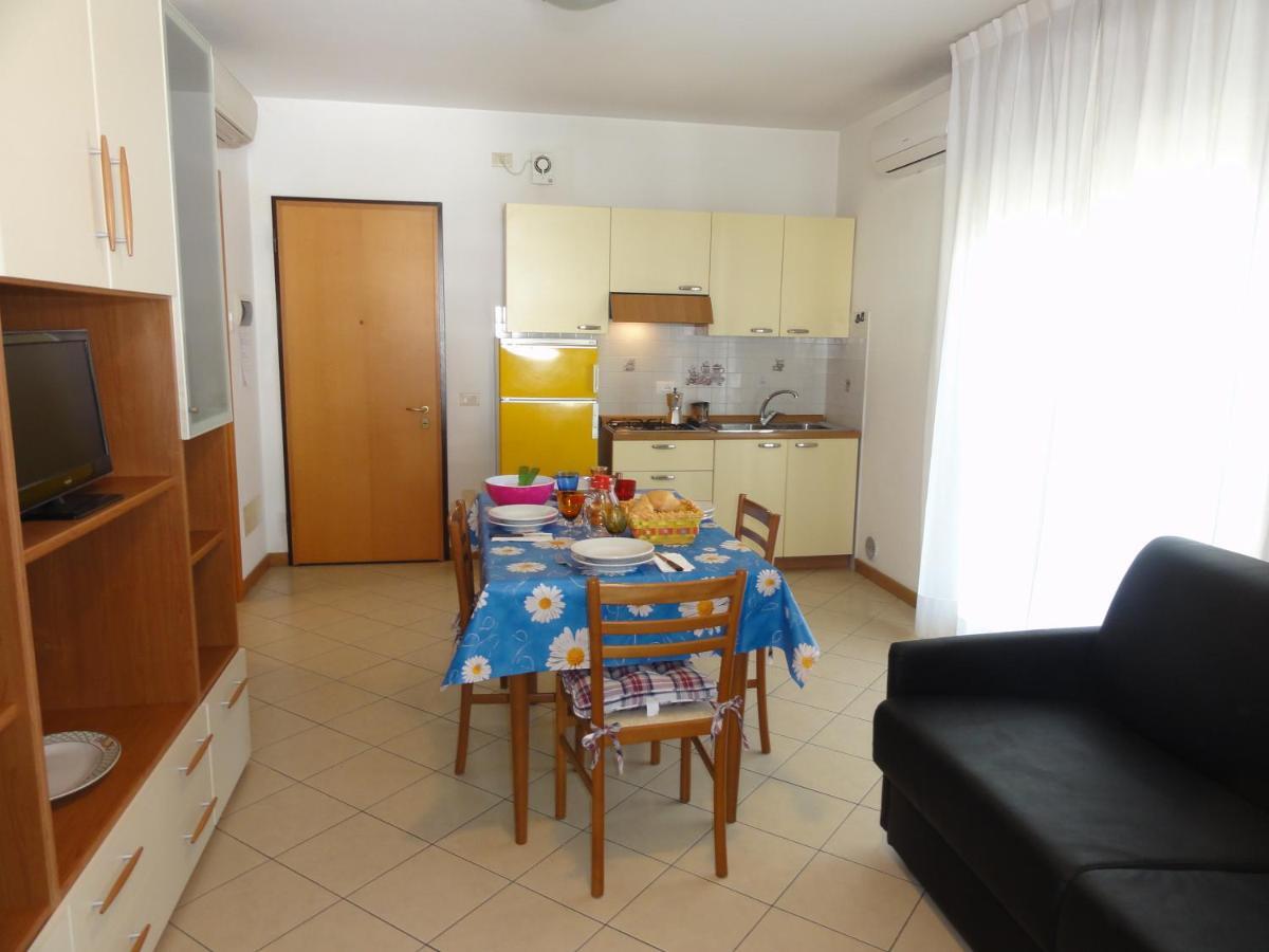 Albanella - Appartamenti Bibione Bagian luar foto